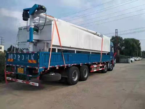 散裝飼料運(yùn)輸罐廠家 按需設(shè)計(jì)，工藝精湛，可靠運(yùn)輸?shù)男袠I(yè)標(biāo)桿